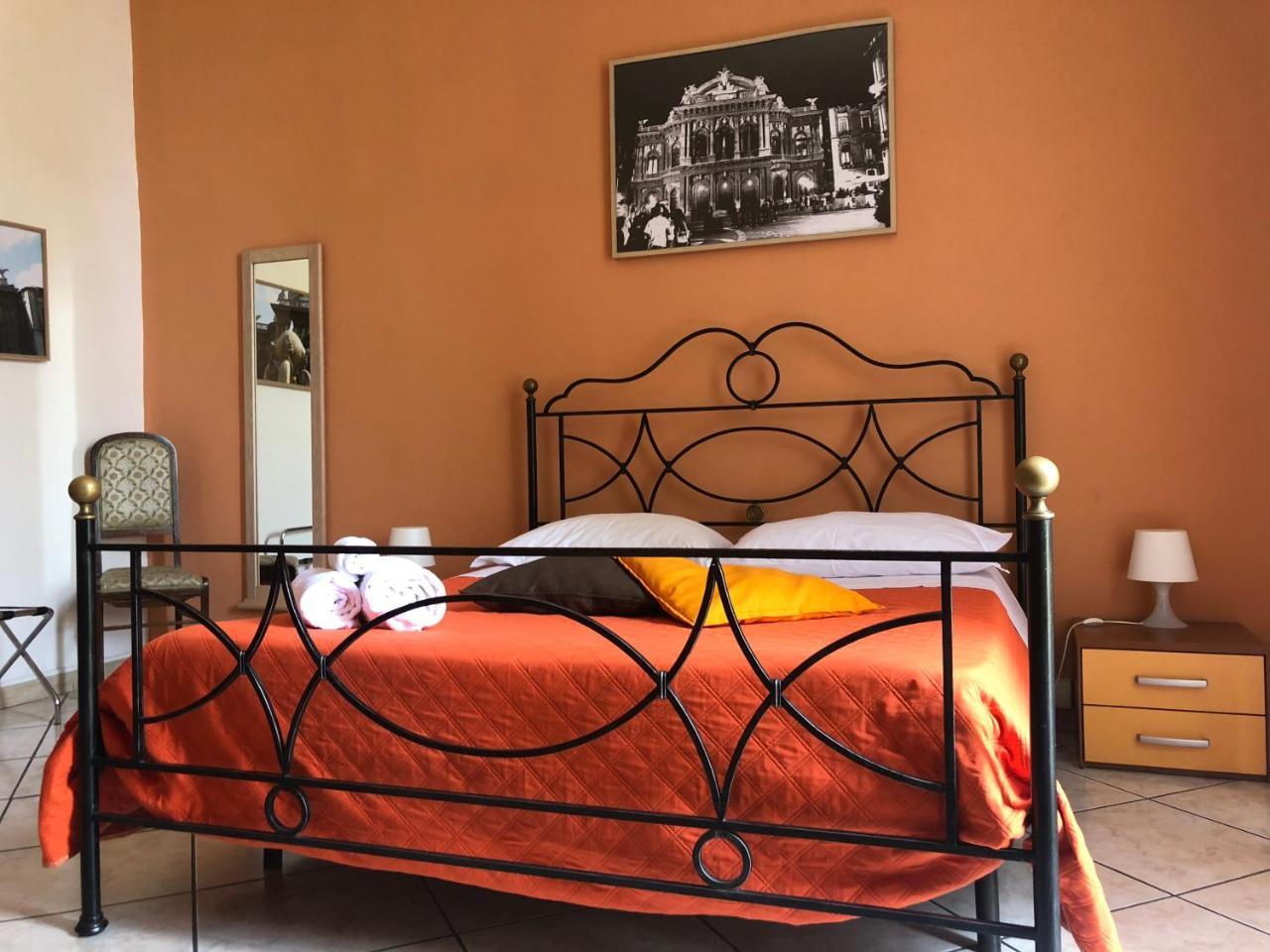 Platamone Rooms Катанія Екстер'єр фото
