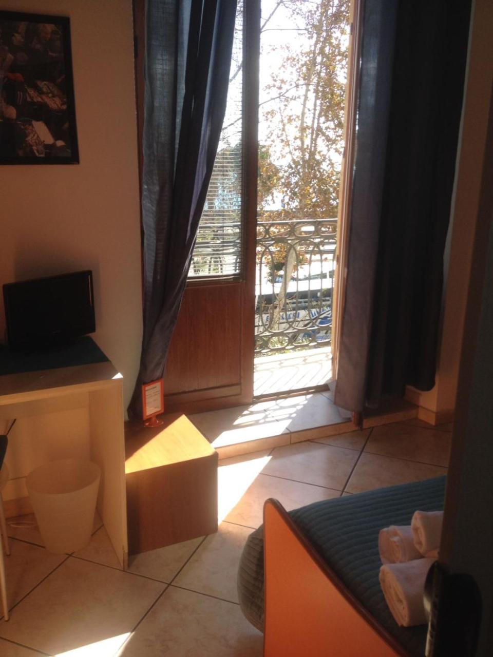 Platamone Rooms Катанія Екстер'єр фото